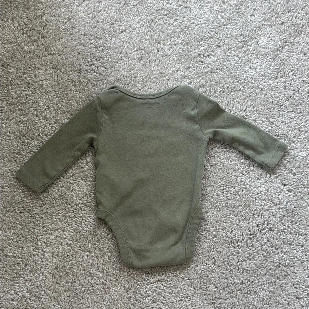 Old Navy Green Bodysuit Brothers Make the Best Pit Crew
